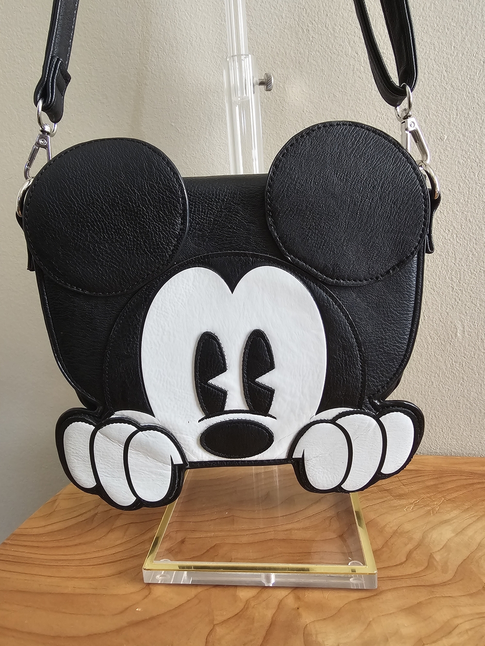 Loungefly Mickey Mouse Crossbody Bag - Picture 3 of 8